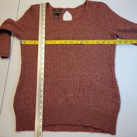 Fenn Wright Manson Dark Pink and Metallic Gold Knit Sweater Women's Size Large - Picture 7 of 10